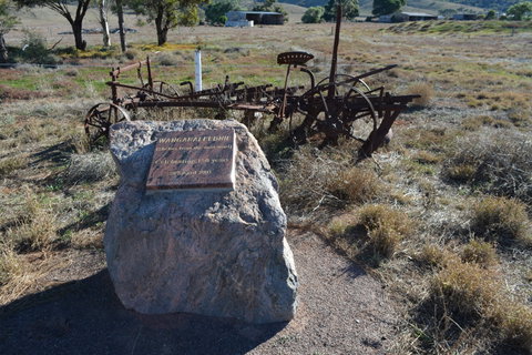 Wangaraleednie Monument & Ruins - Tourism Canberra 0