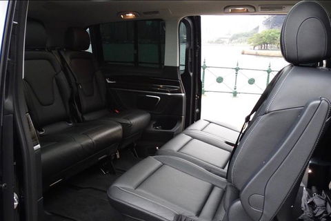 REGAL - Luxury Airport Round Trip, Bespoke Premium Transfer And Tours - Tourism Canberra 3