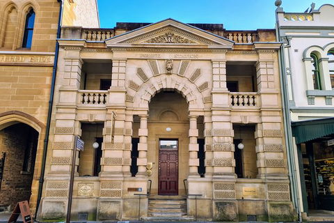 Quay People: Sydney Harbour Walking Tour With Coffee - Tourism Canberra 6