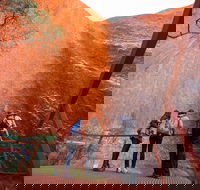 Uluru Sacred Sites Tour - Tourism Canberra