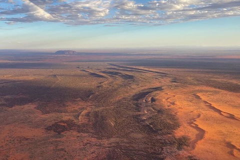 Helicopter Scenic: Uluru Rock Blast - Tourism Canberra 3