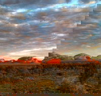 5-Hour Kata Tjuta Sunrise Tour from Ayers Rock with Breakfast - Tourism Canberra