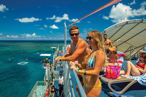 Outer Reef Pontoon Experience From Cairns - Tourism Canberra 7