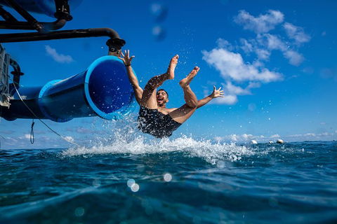 Outer Reef Pontoon Experience From Cairns - Tourism Canberra 6