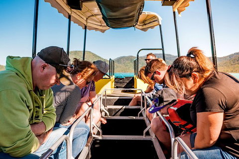 Airlie Beach Glass Bottom Boat Tour - Tourism Canberra 12
