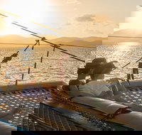 Sunset Sail In The Whitsundays - Tourism Canberra