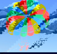 Parasailing Experience in Gold Coast - Tourism Canberra