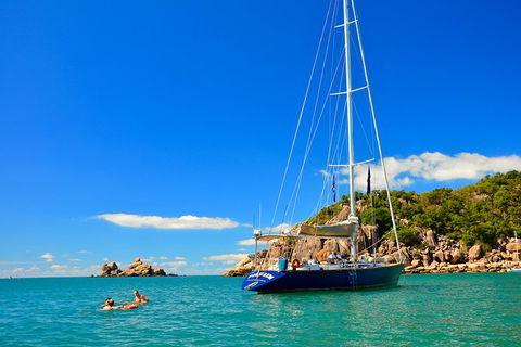 Magnetic Island Sailing BBQ Lunch Cruise - Tourism Canberra 4