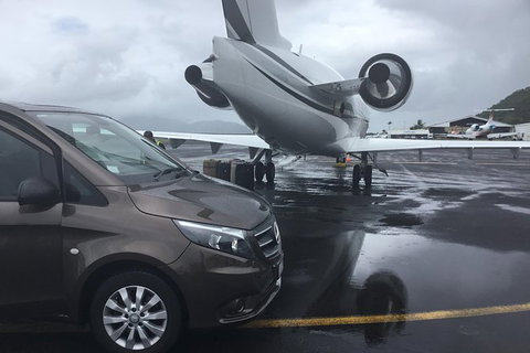 Mercedes 7 Seat Limousine Cairns Airport To Port Douglas - Tourism Canberra 4