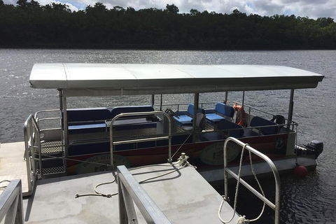 IMAX Private Transfer 7 Guests Cairns Airport To Hotels In Port Douglas - Tourism Canberra 3