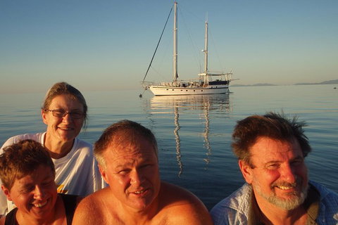 Great Barrier Reef Luxury Expedition Cruise Cabin Booking 7 Days 6 Night - Tourism Canberra 0