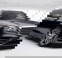 Gold Coast Airport Transfers  Airport OOL to Gold Coast City in Luxury Car - Tourism Canberra