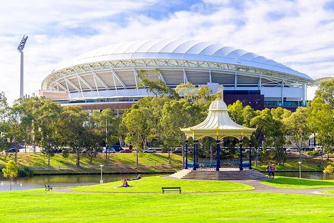 Departure Private Transfers: Adelaide To Adelaide Airport ADL In Business Car - Tourism Canberra 8