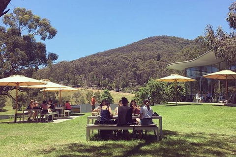 CHEVY CONVERTIBLE TOUR Per Group Up To 4 People. - Tourism Canberra 3