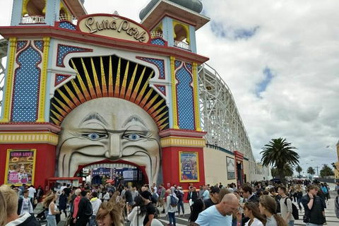 Sydney&Melbourne City Lovers- 2 Day Combo Private Tour! - Tourism Canberra 10