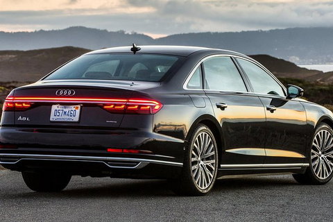 Audi A8 Chauffeur Car Melbourne Airport To CBD - Tourism Canberra 6