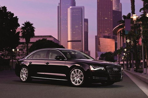 Audi A8 Chauffeur Car Melbourne Airport To CBD - Tourism Canberra 5