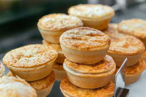 Perth Classic Bites & Local Flavors: Food Tour - Tourism Canberra 3