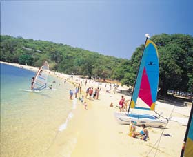 Balmoral Beach - Tourism Canberra 0