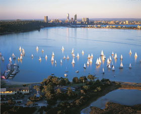 Swan River - Tourism Canberra 0