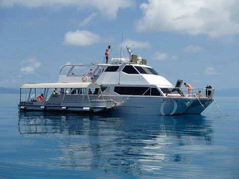 Ocean Free & Ocean Freedom - Cairns Premier Reef And Island Tours - Tourism Canberra 1