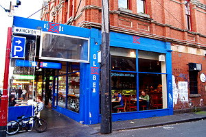 Globe Cafe - Tourism Canberra 0