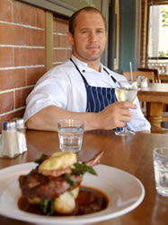 Frisco Hotel - Tourism Canberra 0