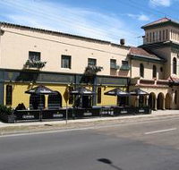 Ferntree Gully Hotel - Tourism Canberra