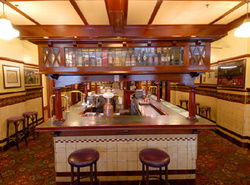Fortune Of War Hotel - Tourism Canberra 0