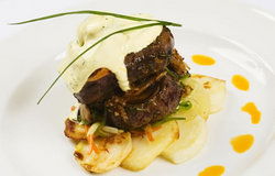 Kedron Wavell Services Club - Tourism Canberra 0