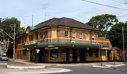 Duke Of Wellington Hotel - Tourism Canberra 0