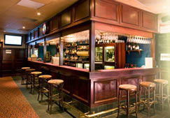 Aldgate Pump Hotel - Tourism Canberra 0