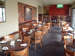 Elgin Inn Hotel - Tourism Canberra 1