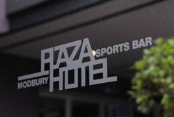 Modbury Plaza Hotel - Tourism Canberra 2