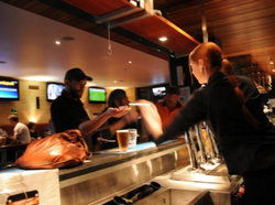 Modbury Plaza Hotel - Tourism Canberra 3