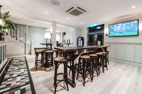 Bellevue - Tourism Canberra 8