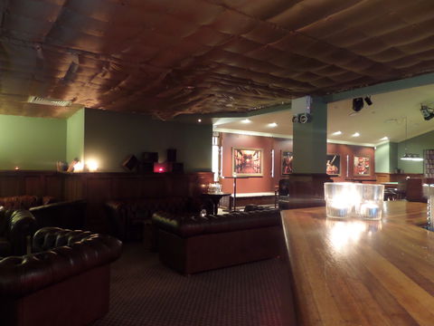 Castle Hill Tavern - Tourism Canberra 4