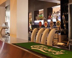 Queen's Head Hotel - Tourism Canberra 3