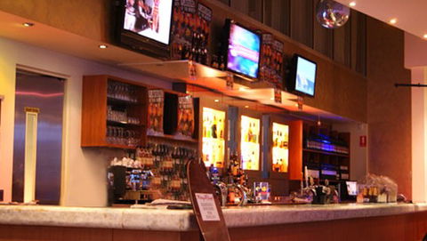 Ferry Road Tavern - Tourism Canberra 2