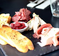 Watt Modern Dining - Tourism Canberra