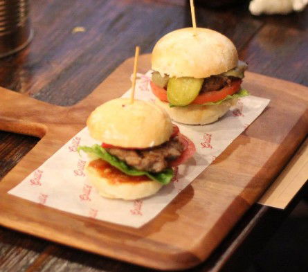 Grill'd (Healthy Burgers) - Tourism Canberra 3