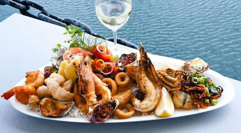 Omeros Bros Seafood Restaurant - Tourism Canberra 2