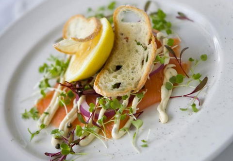 Omeros Bros Seafood Restaurant - Tourism Canberra 4