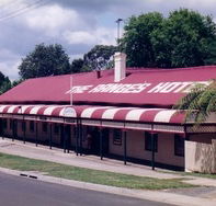 Ranges Hotel - Tourism Canberra