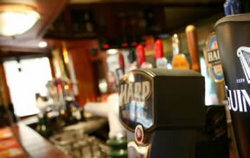 The New Albury Hotel - Tourism Canberra 1