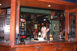 Metro Puggs Irish Bar - Tourism Canberra 1