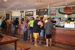 Humpty Doo Hotel - Tourism Canberra 3