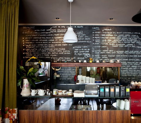 A Bite To Eat, A Drink As Well - Tourism Canberra 0