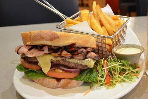 Kobe Restaurant - Tourism Canberra 0