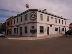 Club Hotel Bairnsdale - Tourism Canberra 0